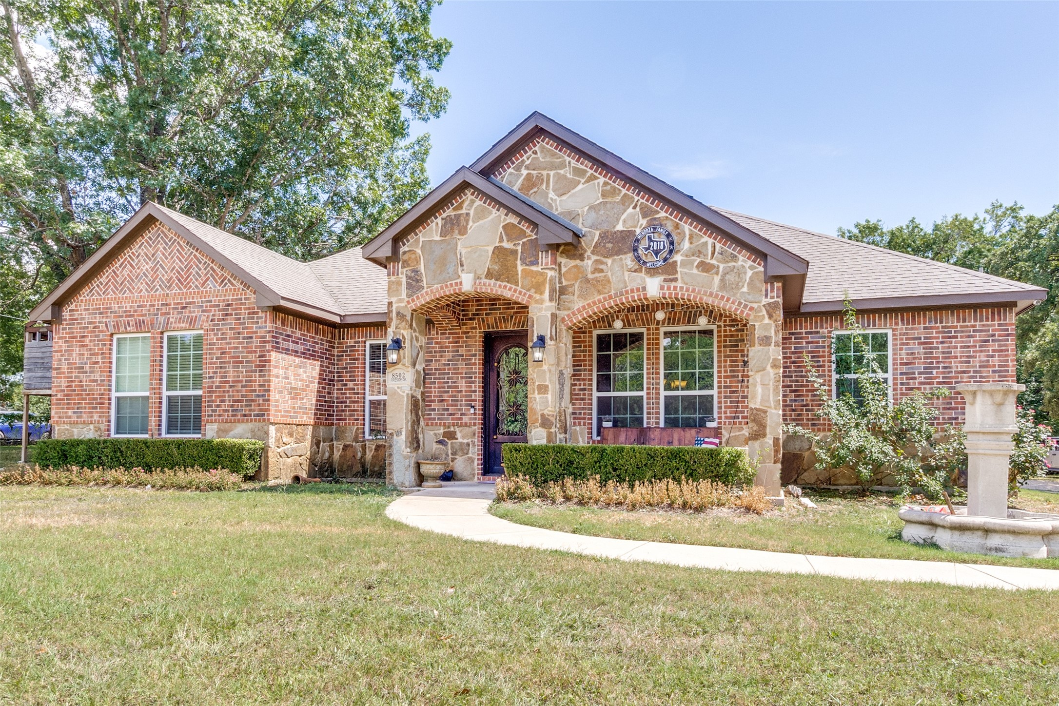 8502 Fireside Drive Dallas TX 75217