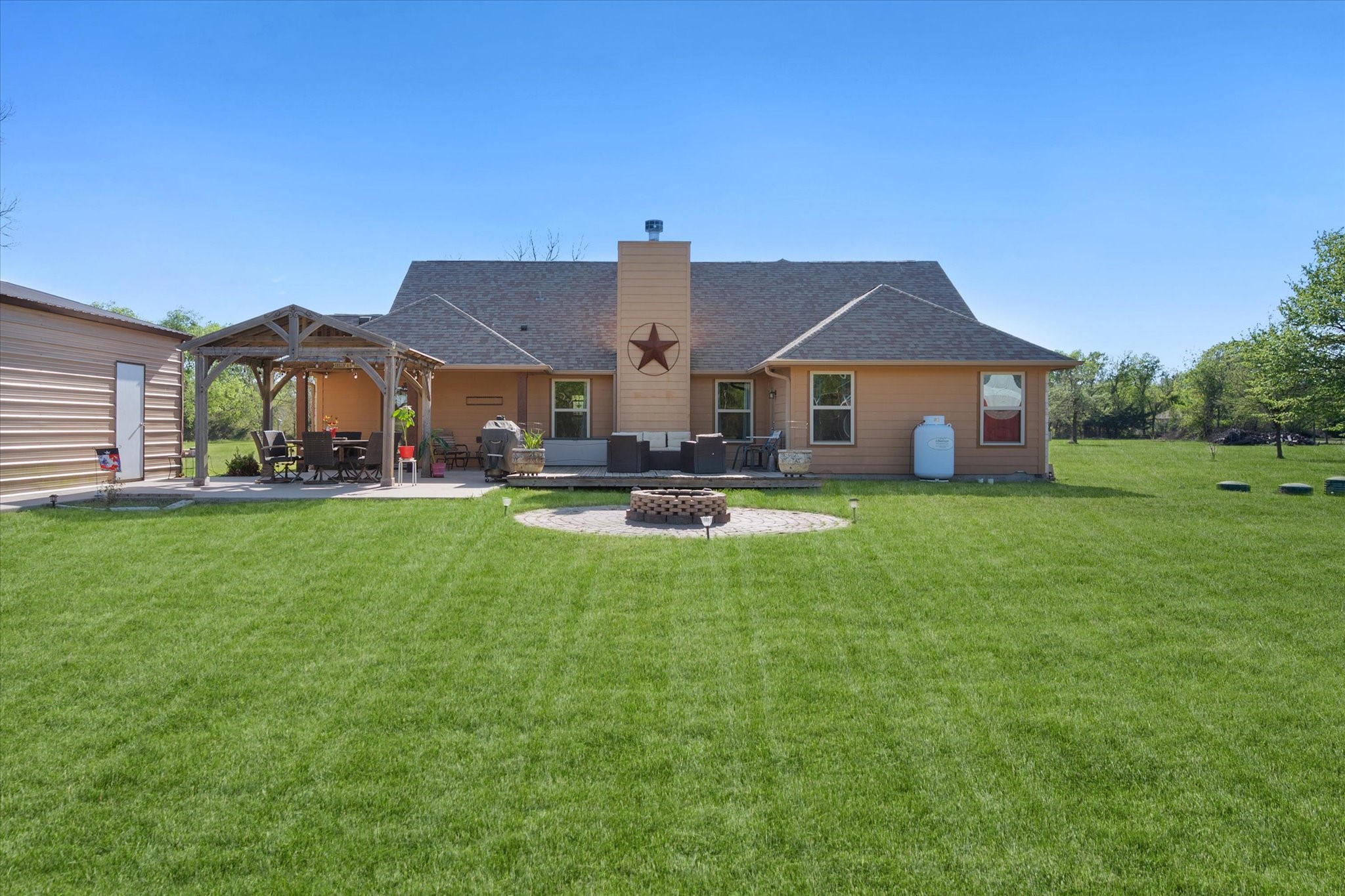 12615 County Road 3270 Kerens TX 75144