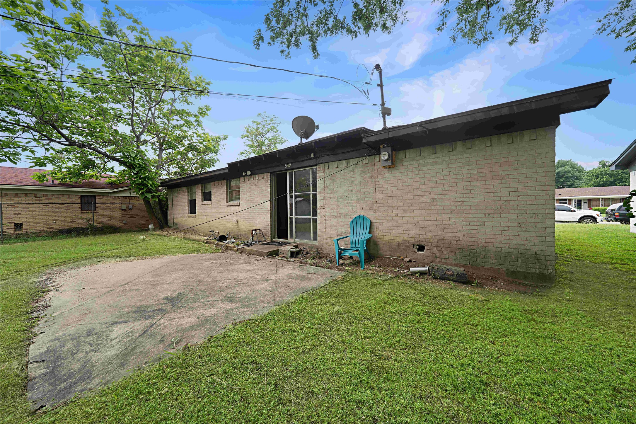 721 Ivywood Drive Dallas TX 75232