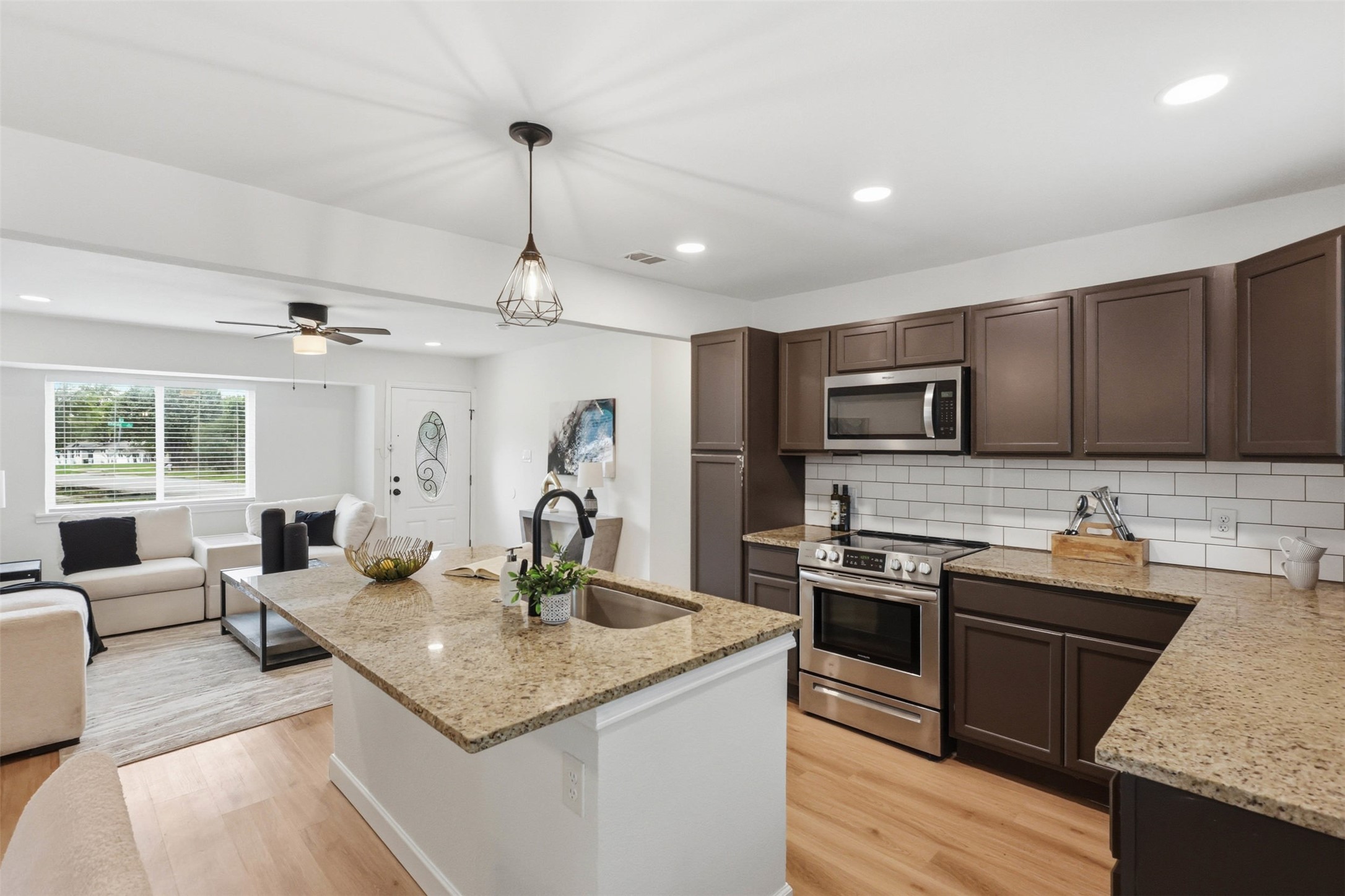2511 Emerald Drive Mesquite TX 75150