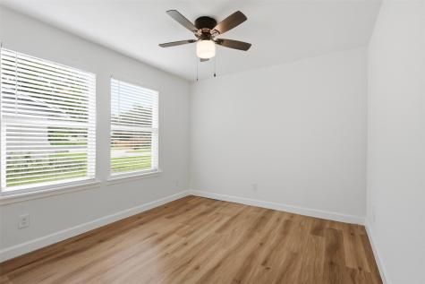 2511 Emerald Drive Mesquite TX 75150