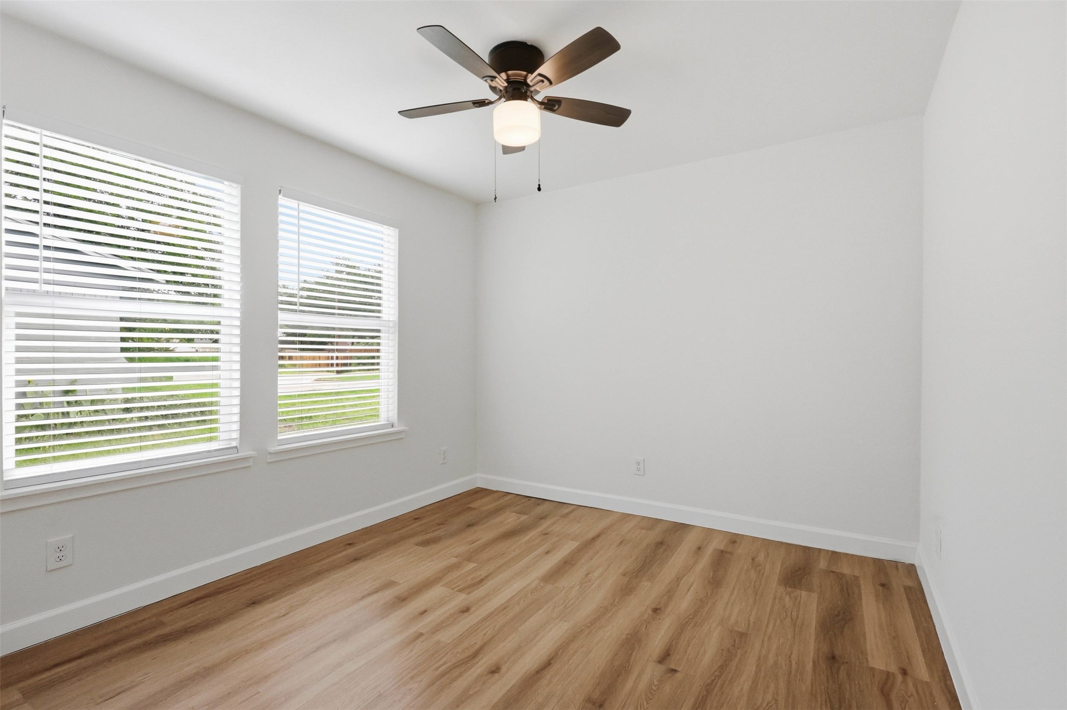 2511 Emerald Drive Mesquite TX 75150