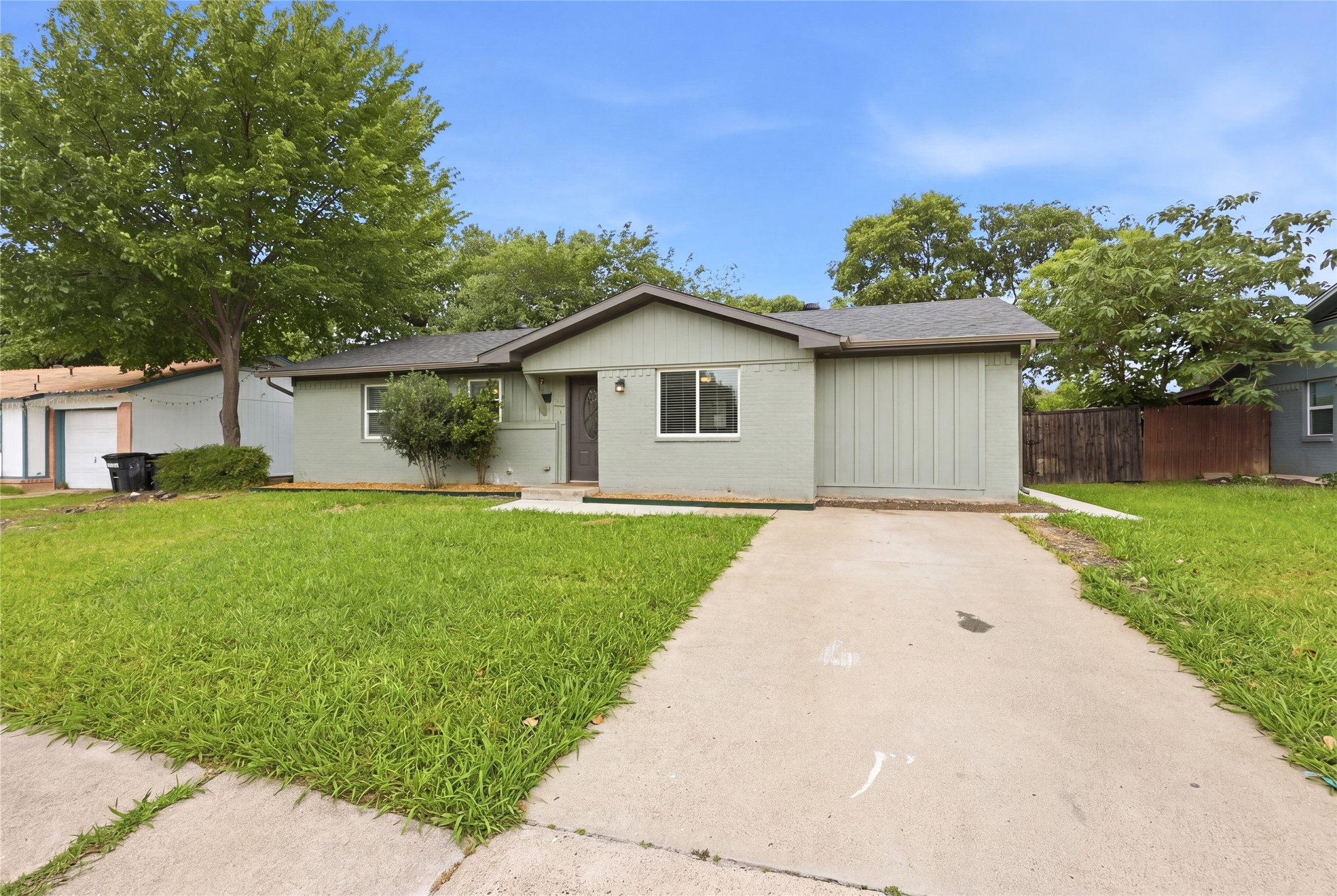 2511 Emerald Drive Mesquite TX 75150