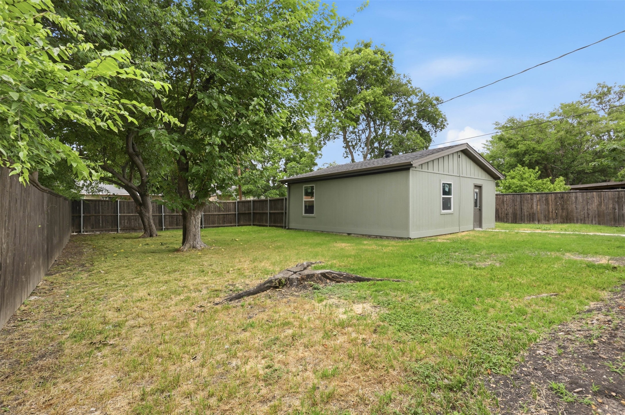 2511 Emerald Drive Mesquite TX 75150