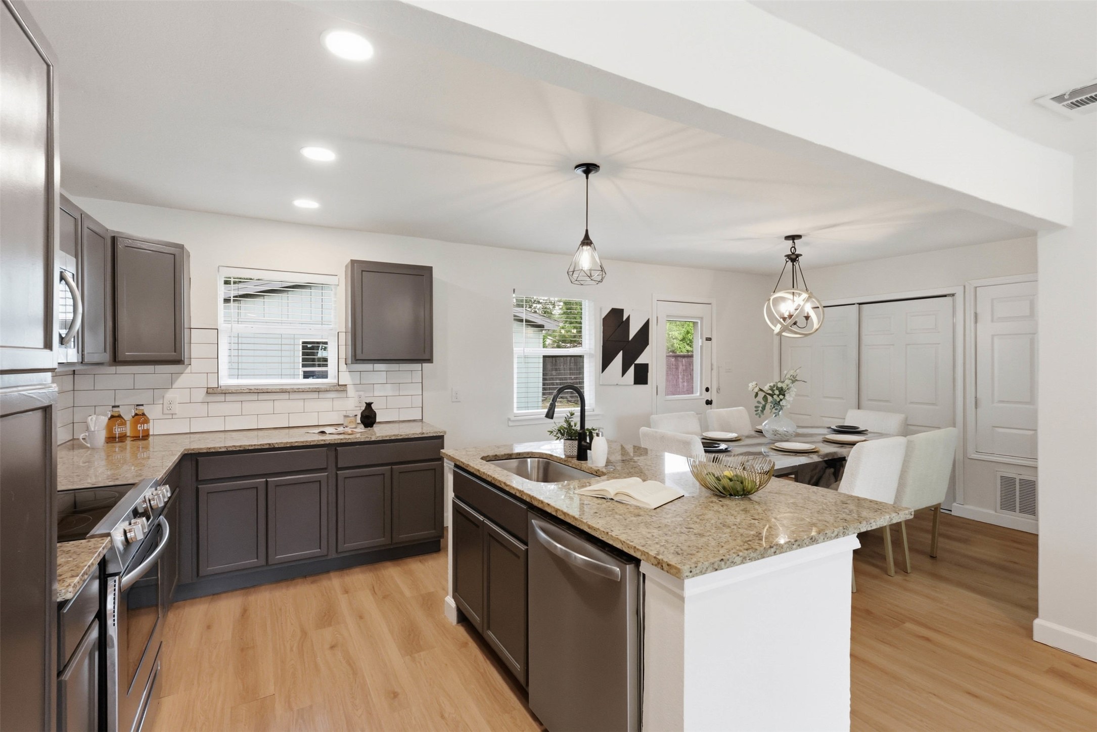 2511 Emerald Drive Mesquite TX 75150