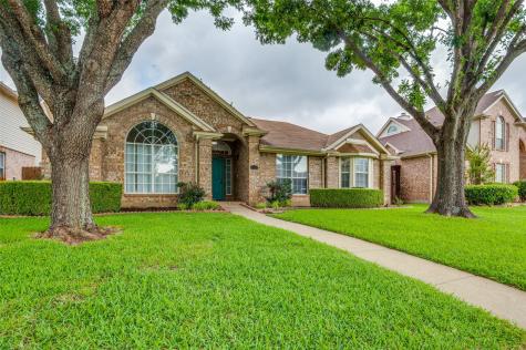 1035 Hampshire Lane Cedar Hill TX 75104