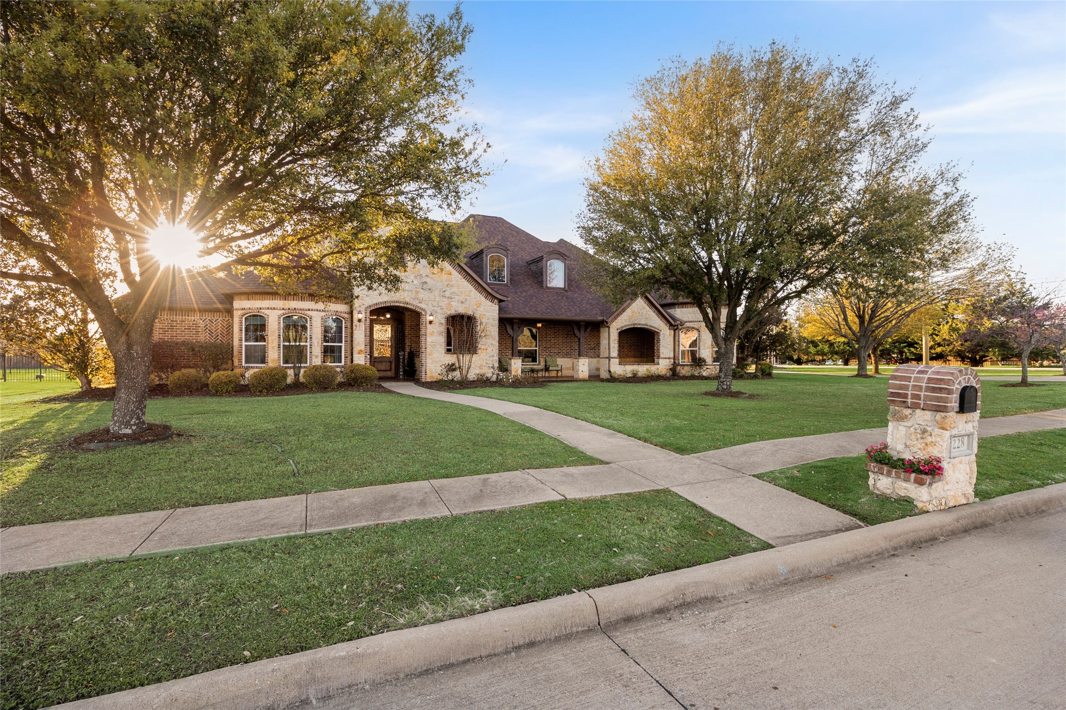 228 Crystal Court Heath TX 75032