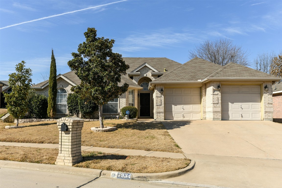 7934 Copper Canyon Drive Arlington TX 76002