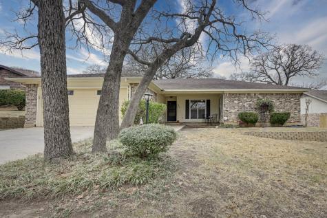 5402 Rimrock Court Arlington TX 76017