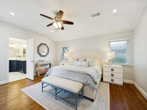 6127 Ravendale Lane Dallas TX 75214