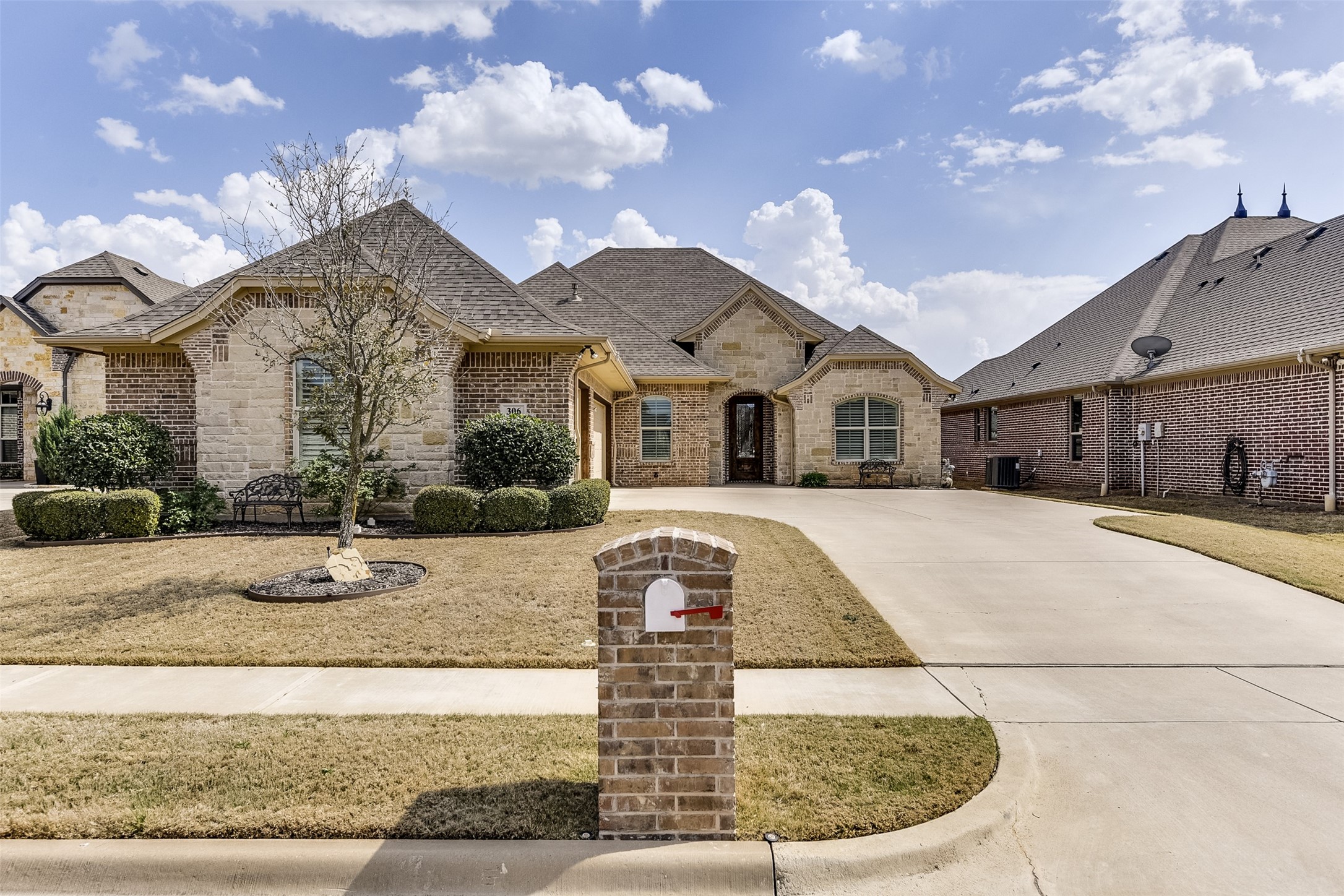 306 Paddle Boat Drive Granbury TX 76049