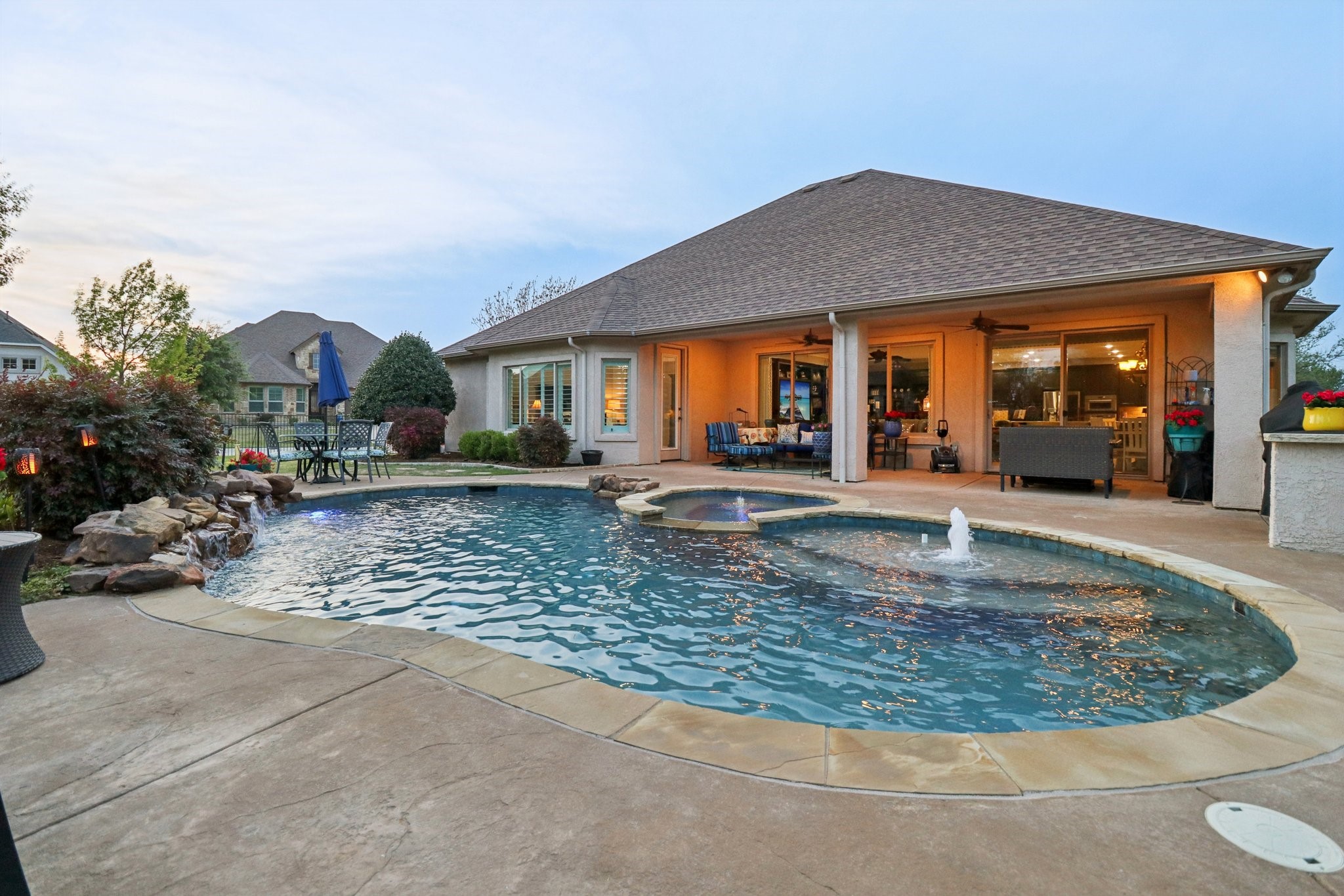 9813 Lindenwood Trail Denton TX 76207