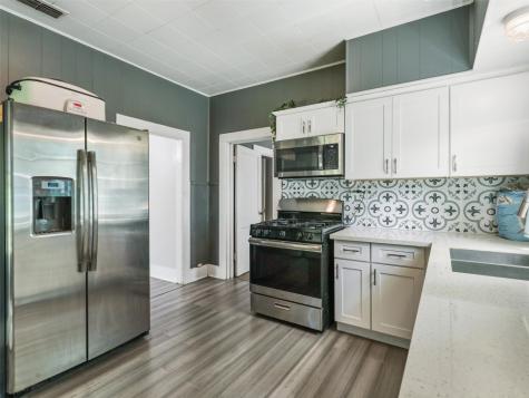320 W Tennessee Street Sherman TX 75090
