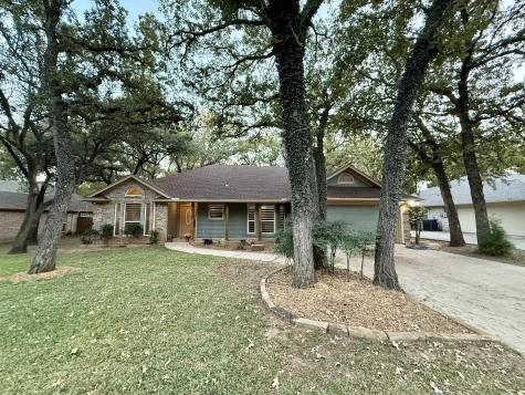 1116 Pine Ridge Drive Azle TX 76020