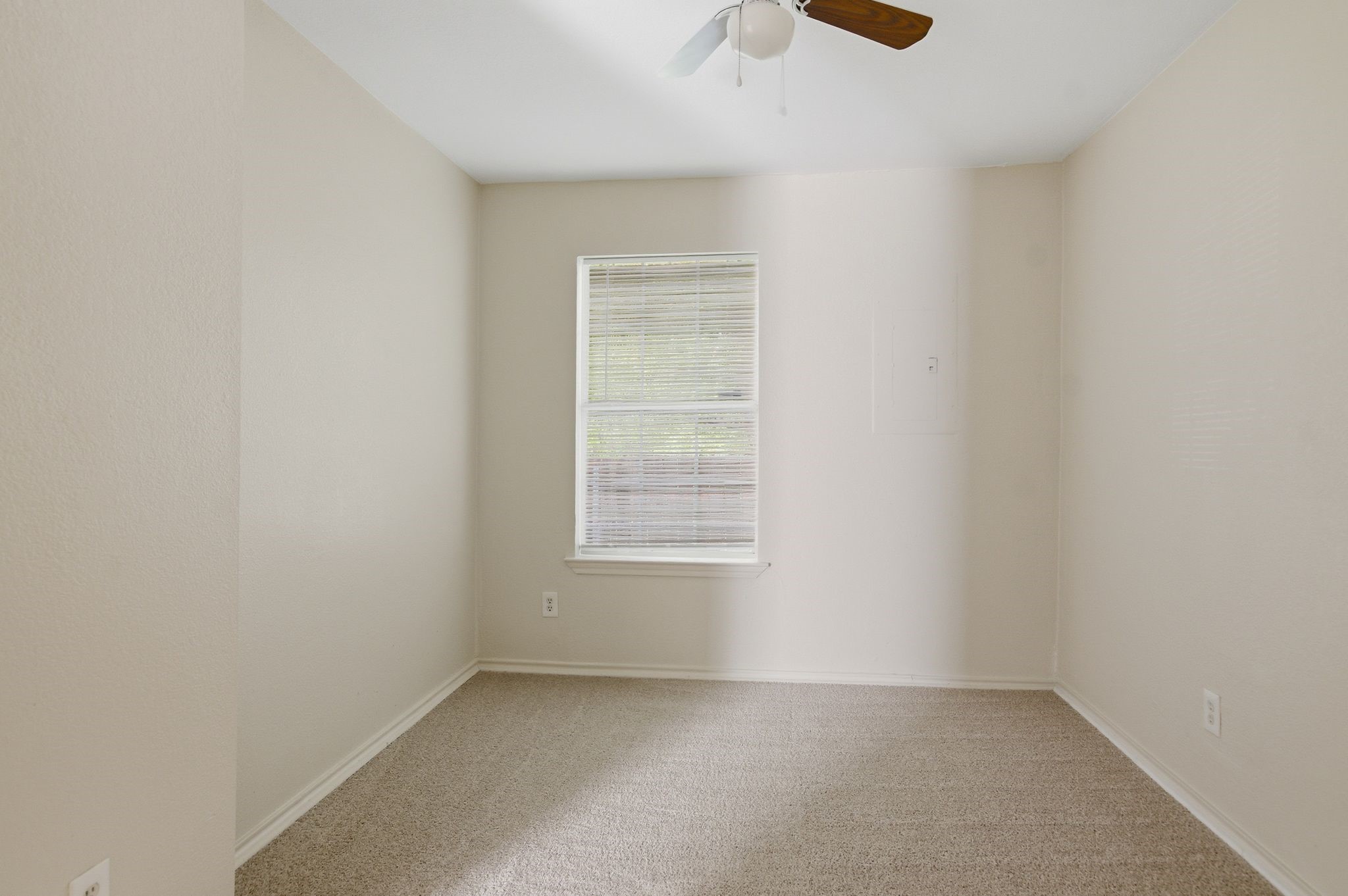 4909 Sandage Avenue Fort Worth TX 76115