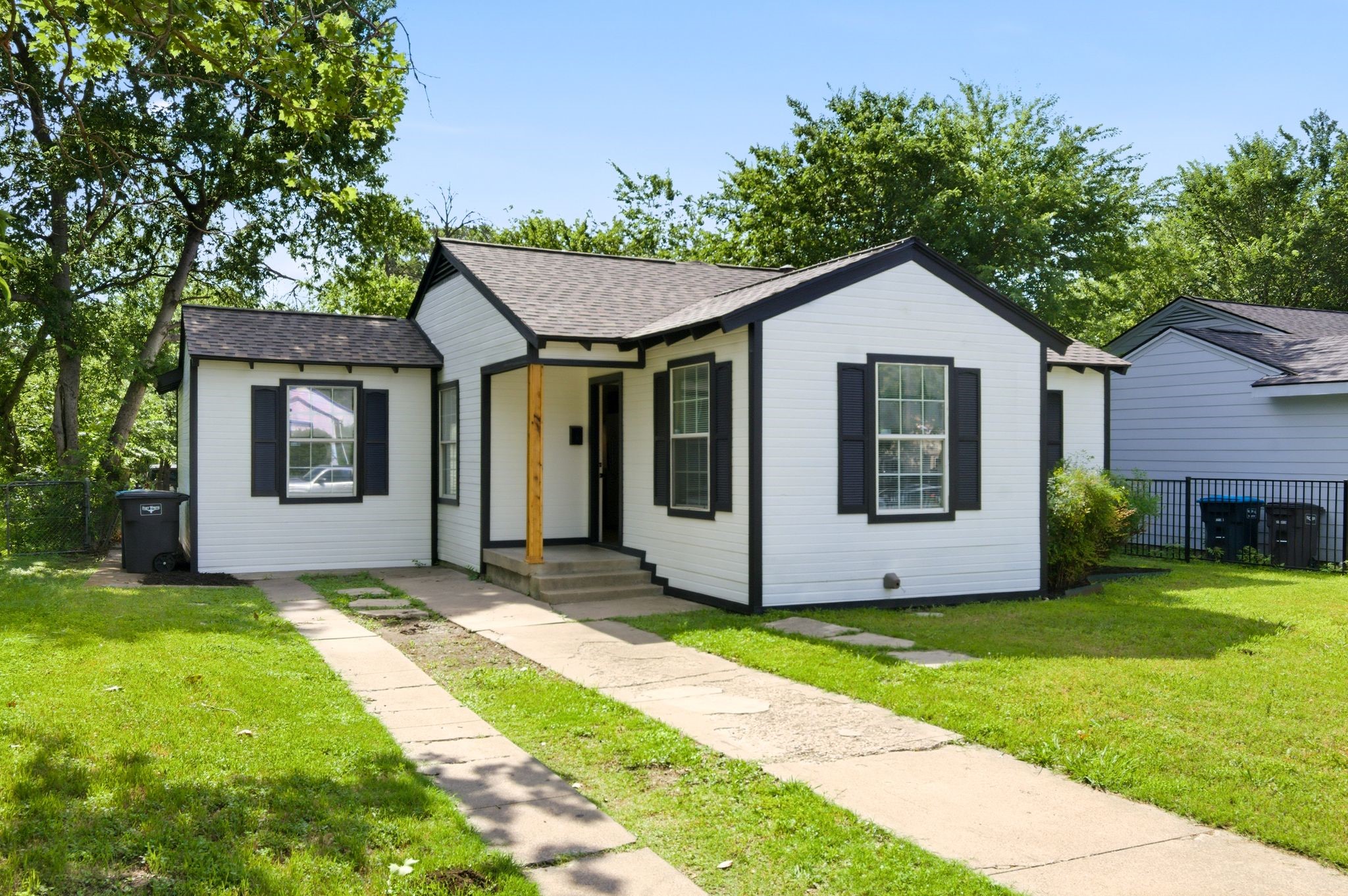4909 Sandage Avenue Fort Worth TX 76115