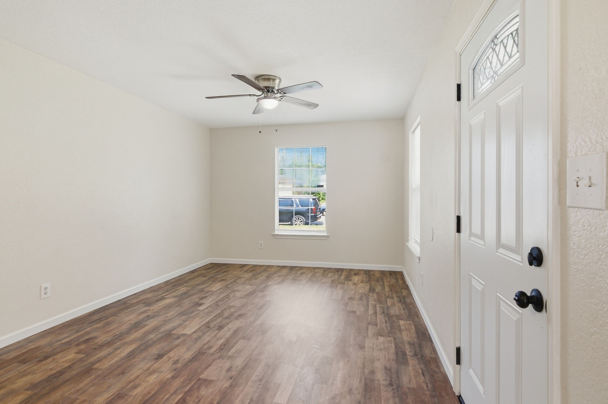 4909 Sandage Avenue Fort Worth TX 76115