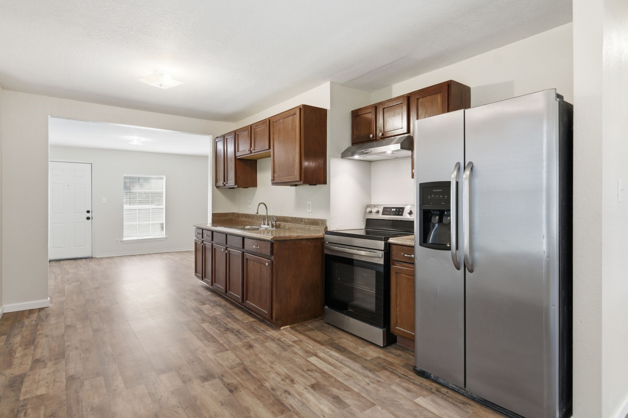 4909 Sandage Avenue Fort Worth TX 76115