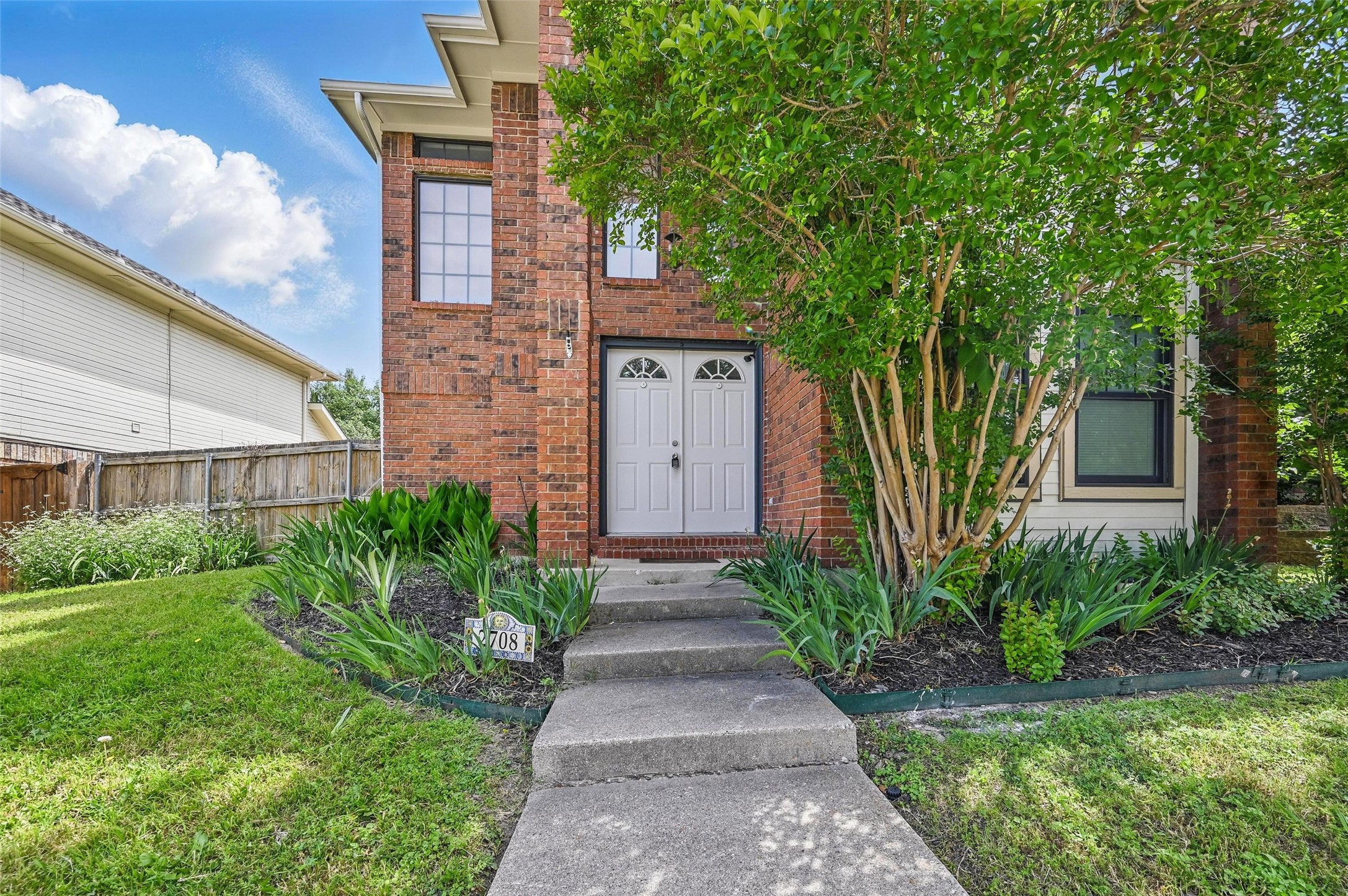 2708 Van Gogh Place Dallas TX 75287