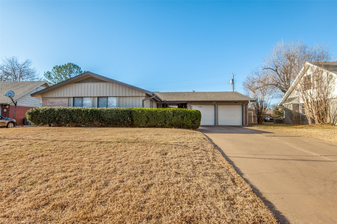 1124 Gloucester Court S Irving TX 75062