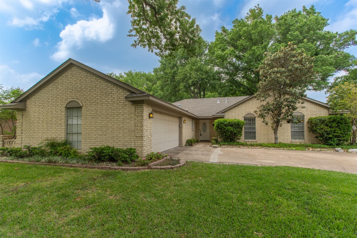 512 Mink Drive Greenville TX 75402