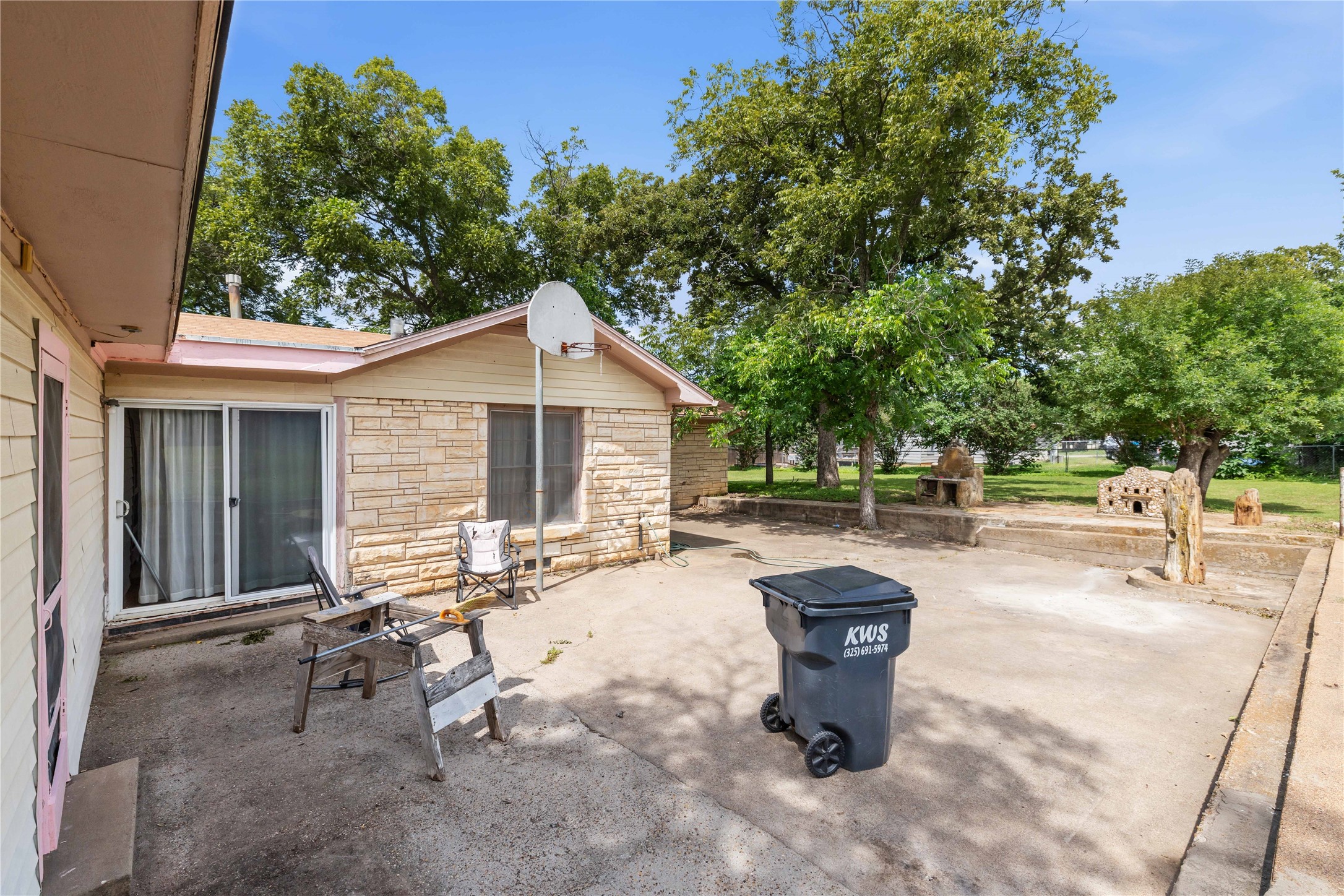 500 E Ham Avenue De Leon TX 76444