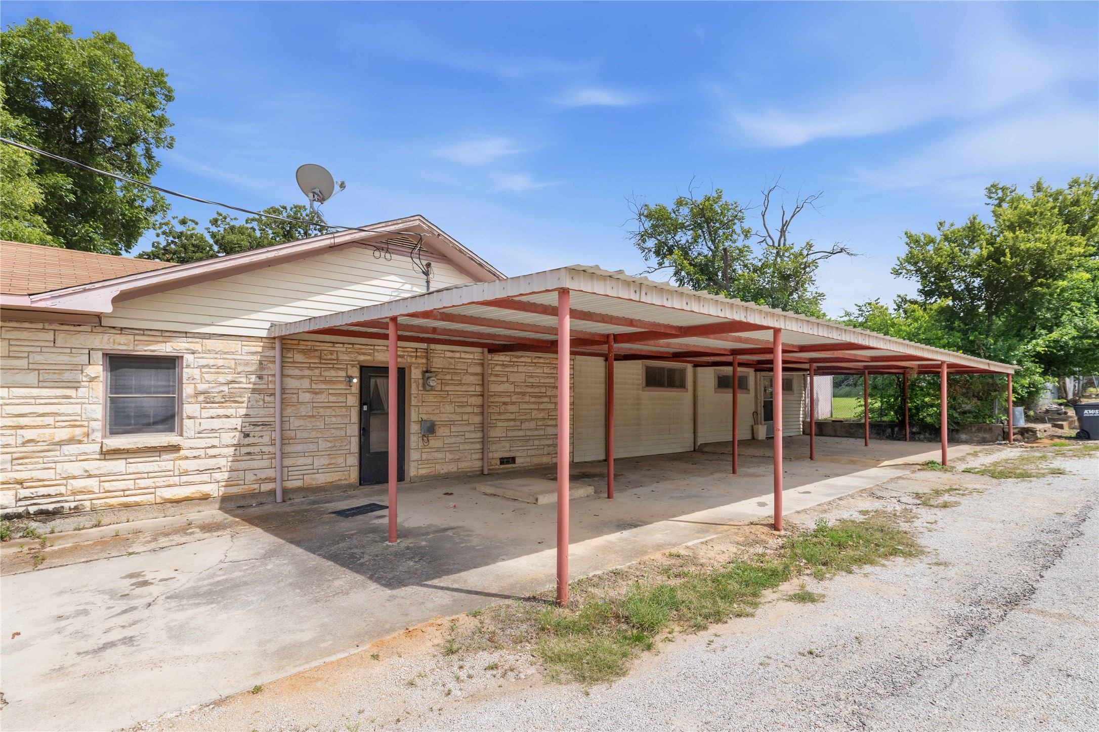 500 E Ham Avenue De Leon TX 76444