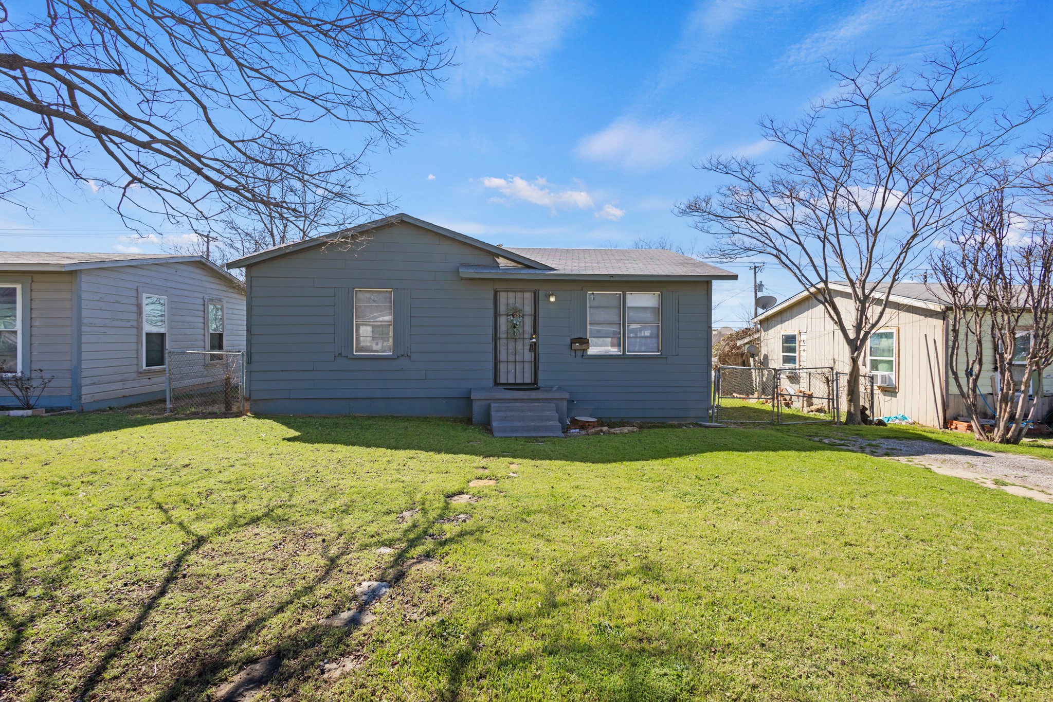 5911 Humbert Avenue Fort Worth TX 76107
