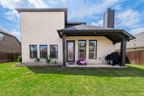 279 Moonshadow Drive Waxahachie TX 75165