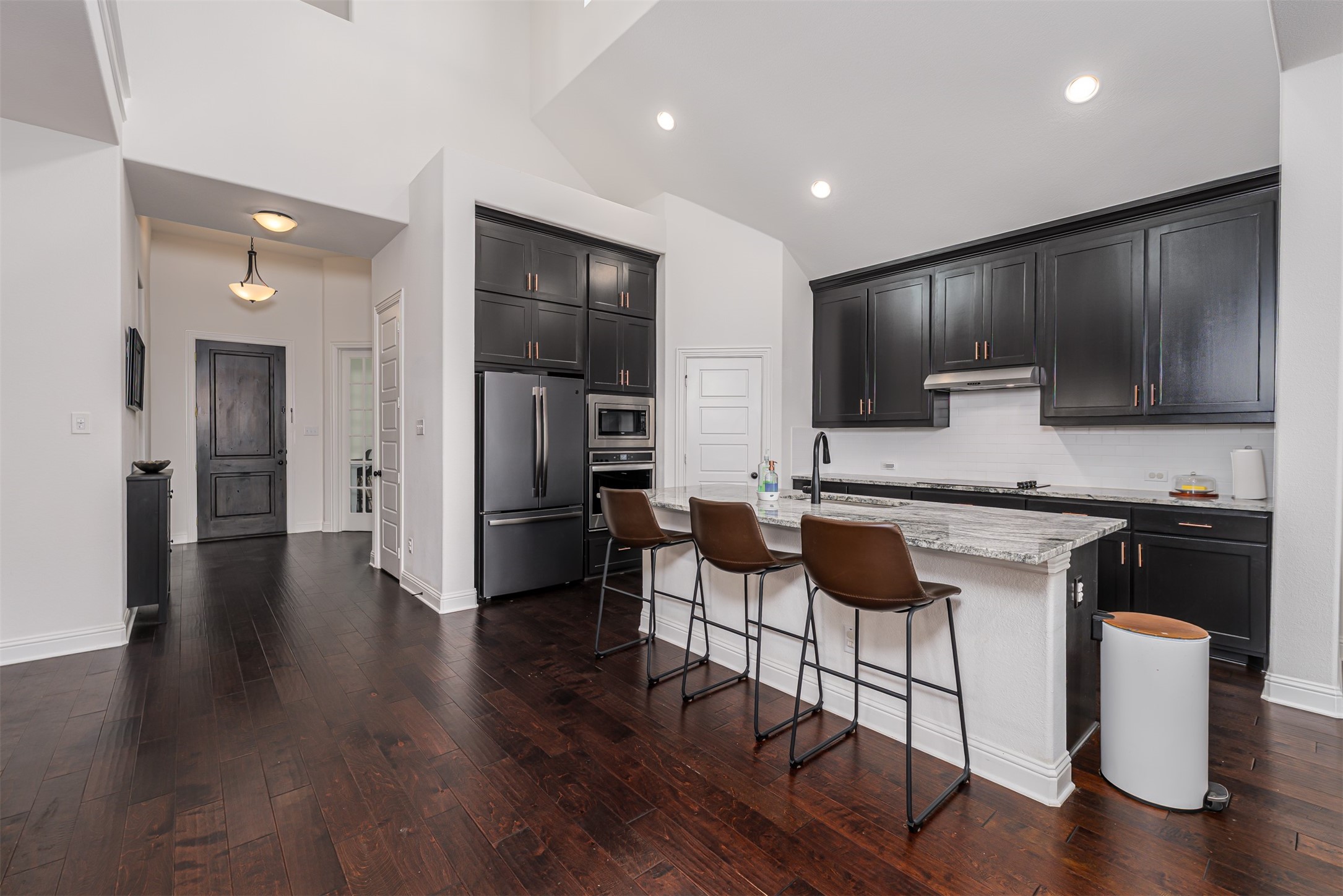 279 Moonshadow Drive Waxahachie TX 75165