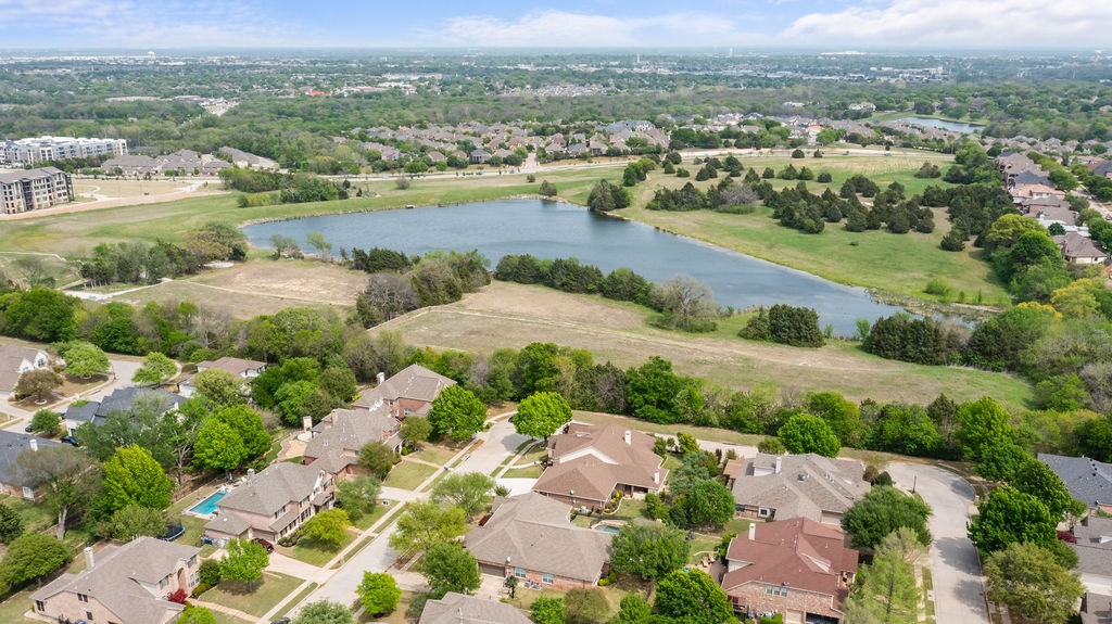 4004 Hook Bill Drive Mckinney TX 75072