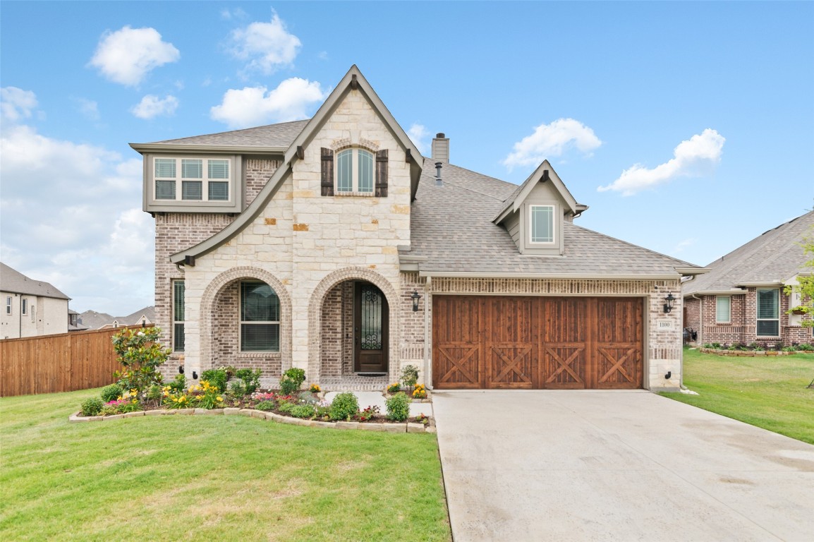 1100 Misty Ridge Drive Justin TX 76247