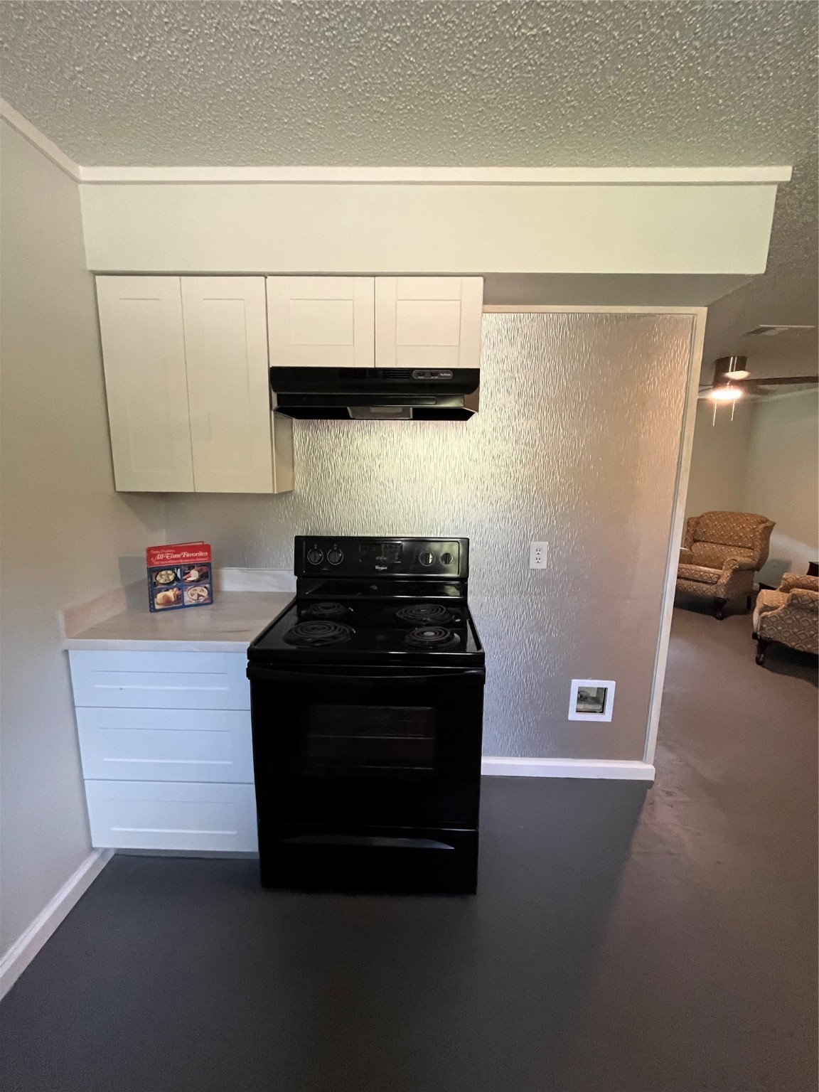 8209 Happy Trail Alvarado TX 76009