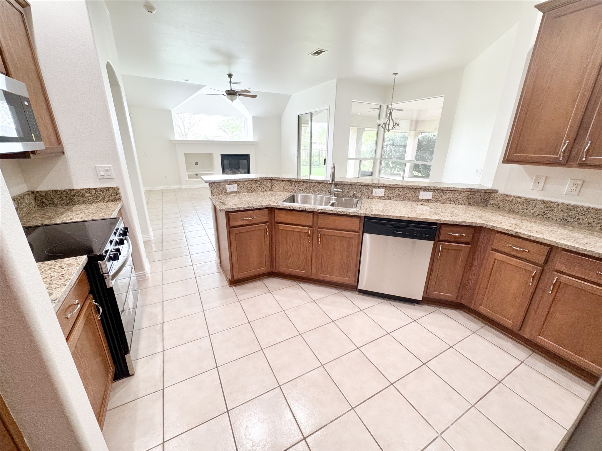 9716 Amber Court Denton TX 76207