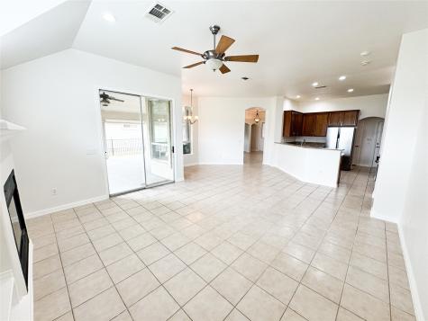 9716 Amber Court Denton TX 76207