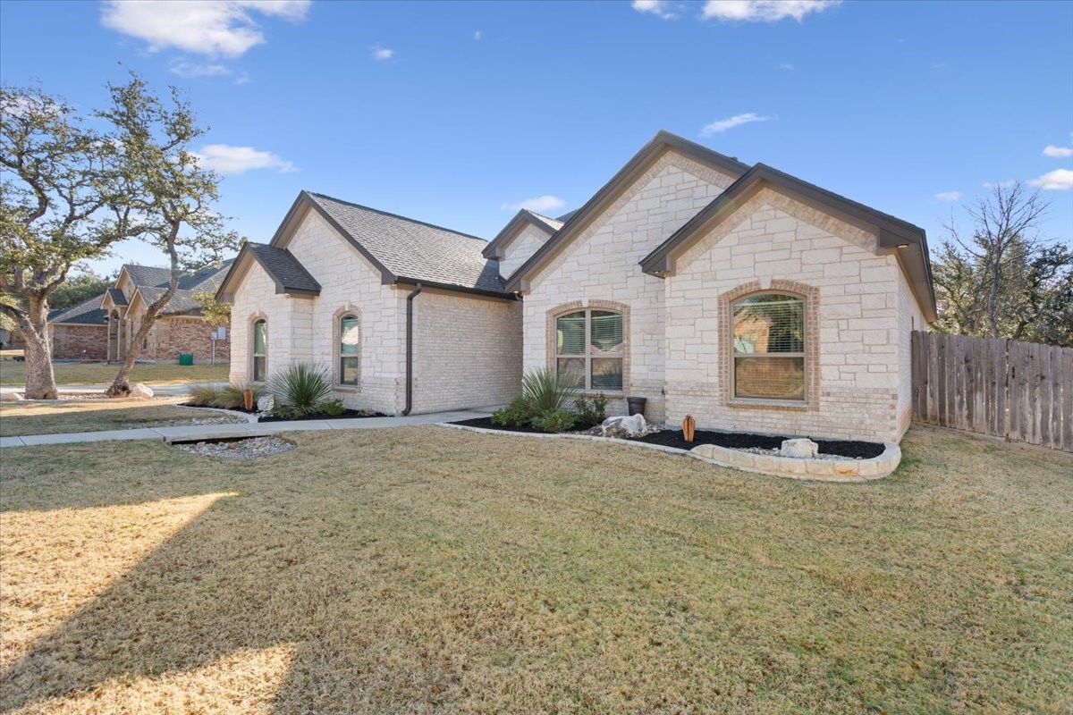 102 Rancho Del Lago Lane Morgans Point Resort TX 76513