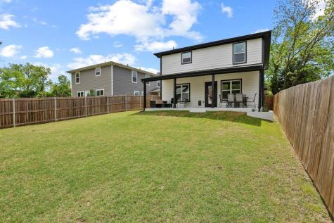 776 E Fulton Street Van Alstyne TX 75495