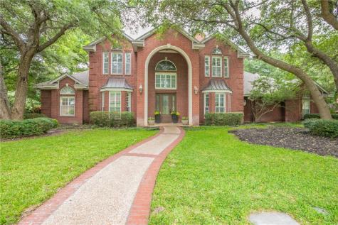 8009 Ridge Point Drive Woodway TX 76712