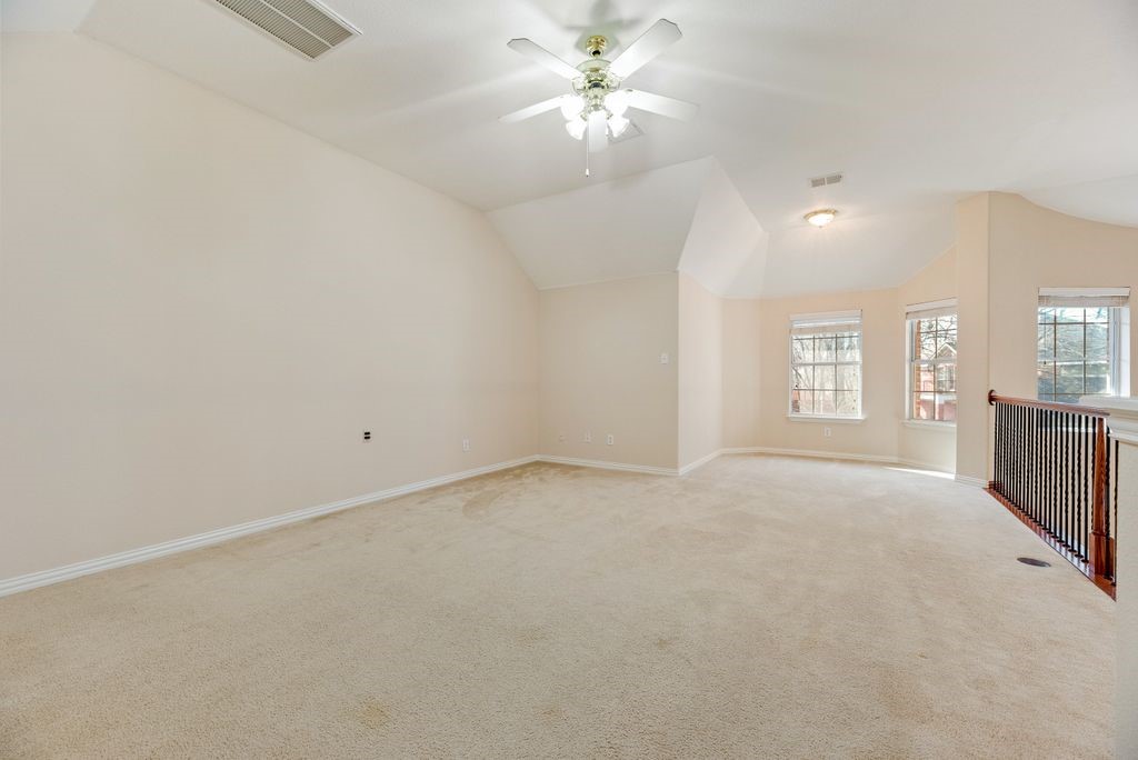 647 Royalwood Court Grand Prairie TX 75052