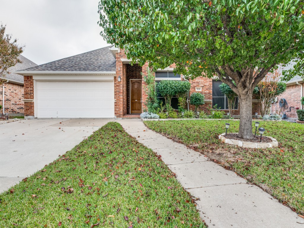 7020 San Luis Trail Fort Worth TX 76131