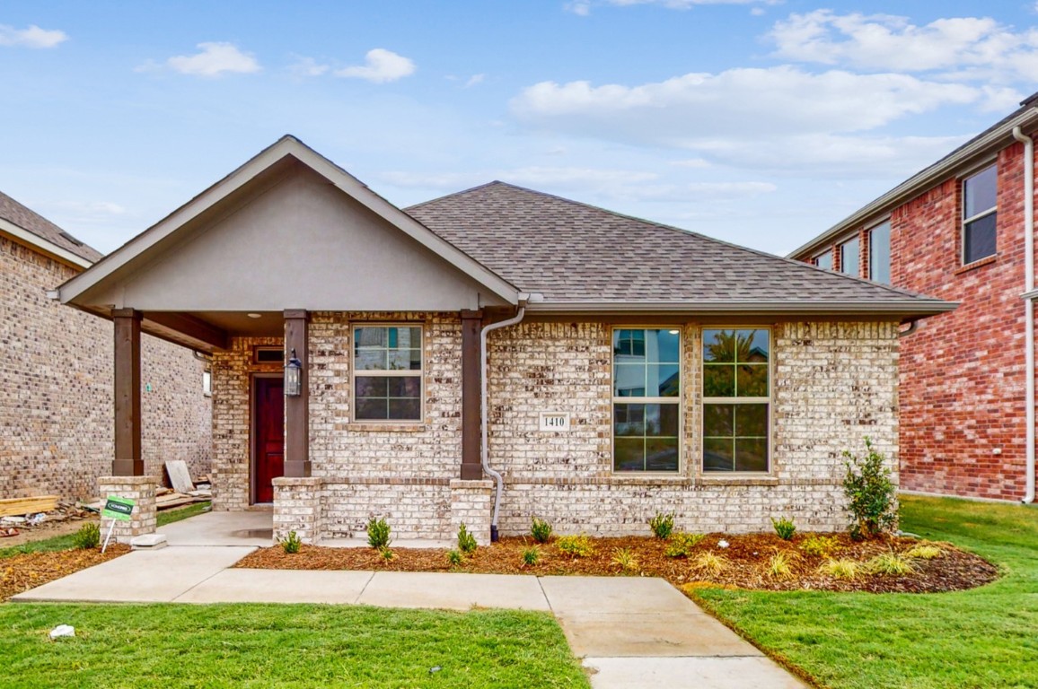 1410 Buckeye Trail Garland TX 75042