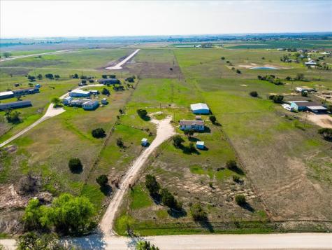 1251 County Road 233 Stephenville TX 76401