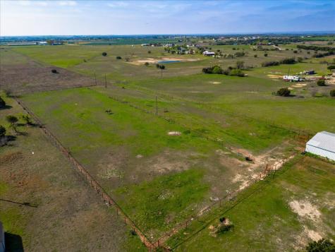 1251 County Road 233 Stephenville TX 76401
