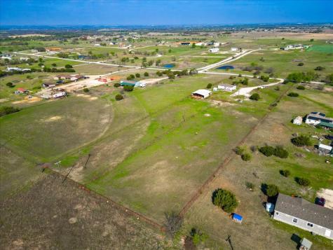 1251 County Road 233 Stephenville TX 76401