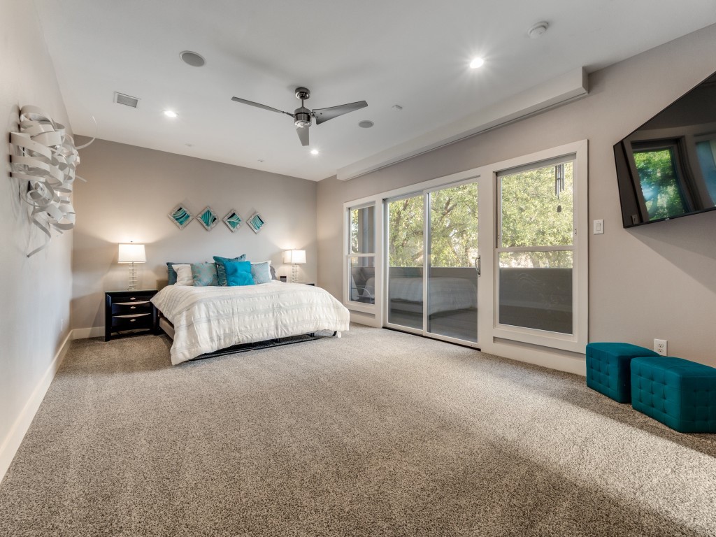 7912 Hanover Street Dallas TX 75225