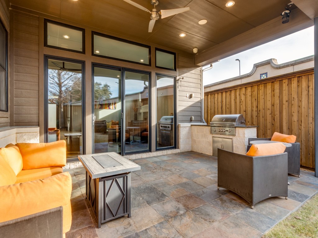 7912 Hanover Street Dallas TX 75225