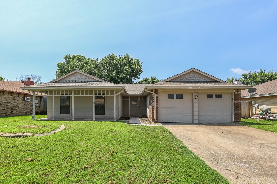 2661 Berkshire Lane Grand Prairie TX 75052