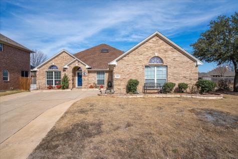 5904 Saddleridge Court Grand Prairie TX 75052