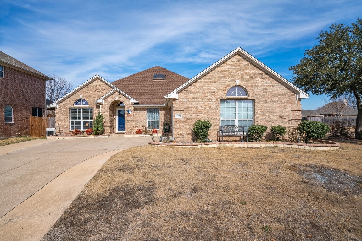 5904 Saddleridge Court Grand Prairie TX 75052