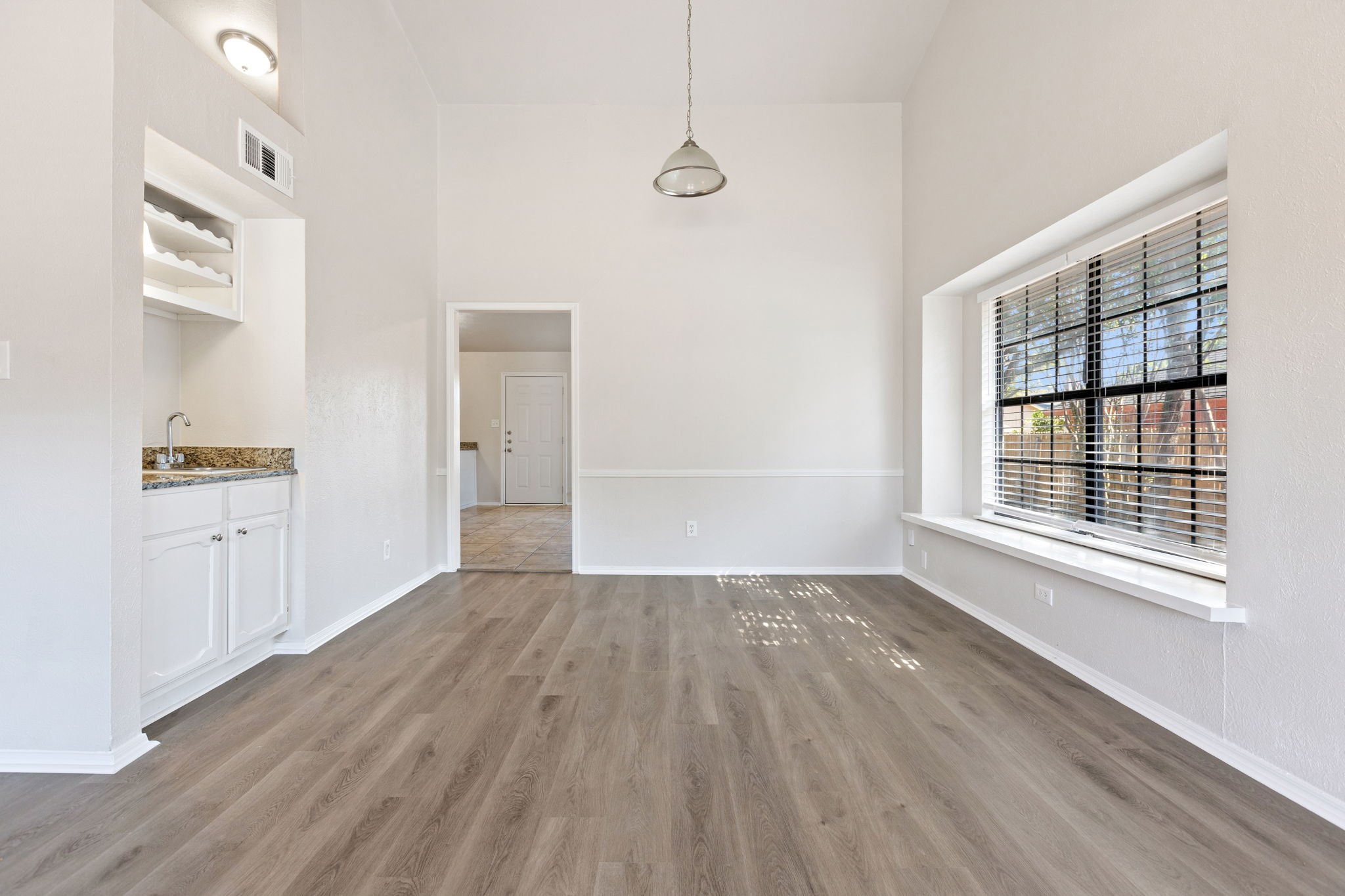 1025 Opal Drive Desoto TX 75115